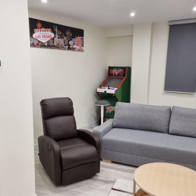 Soho Boutique Tioda, Totalmente Reformado Junto A Las Estaciones, Wifi Leilighet Oviedo Eksteriør bilde